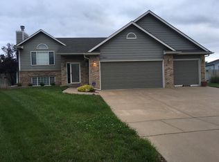 10842 W Dora Ct, Wichita, KS 67209