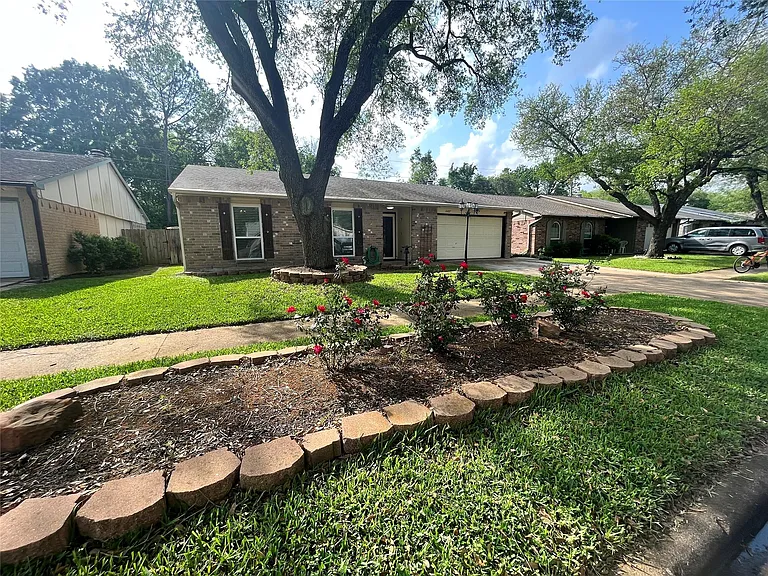4407 Kevinkay Dr — Photo 4