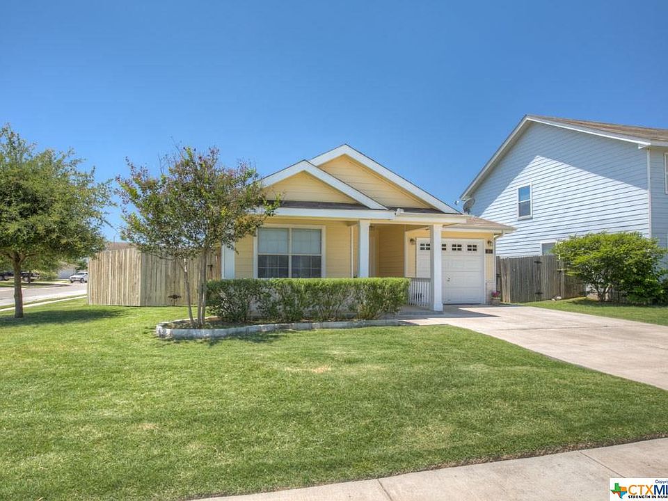 1st image of 511 Red Robin Dr