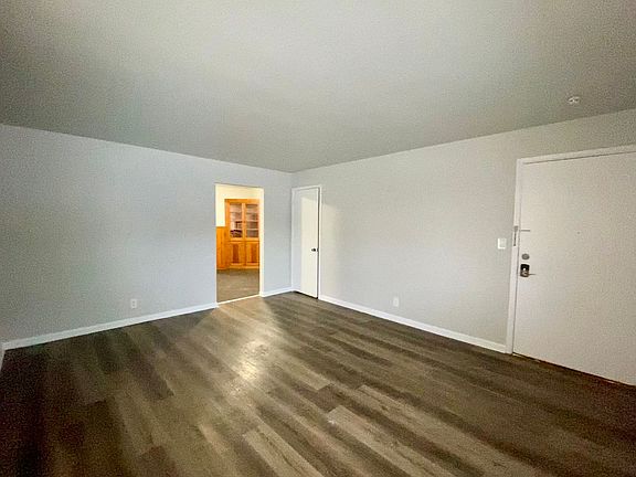 4th image of 4635 Glenway Ave APT 3
