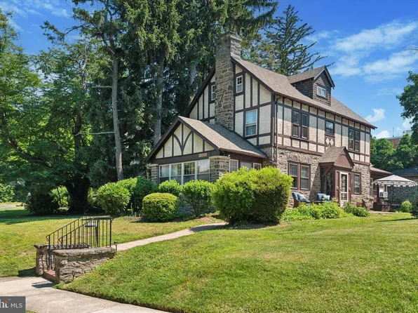 8229 Westminster Rd, Elkins Park, PA 19027