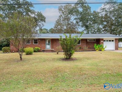 2108 Roseberry Dr, Scottsboro, AL, 35769