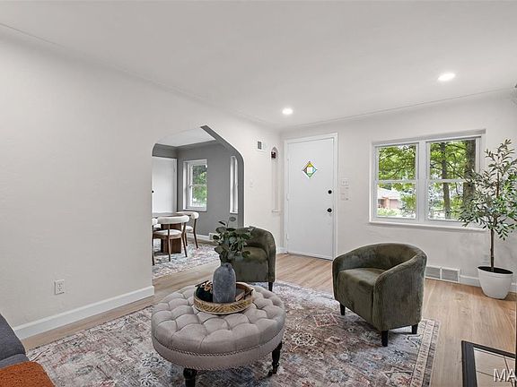 4th image of 9938 Coventry Ln