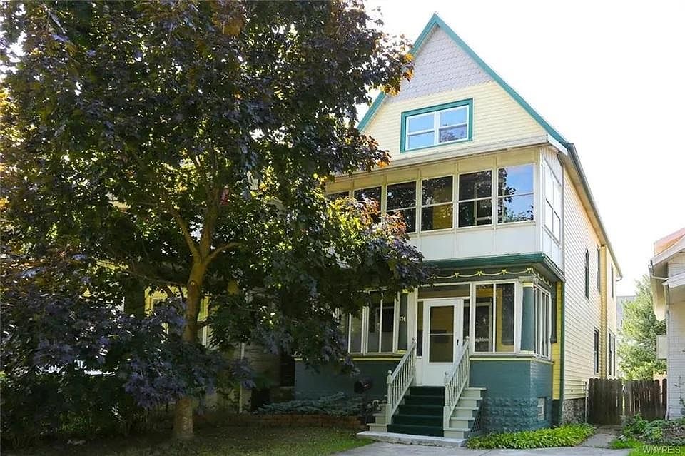 1st image of 674 McKinley Pkwy #2
