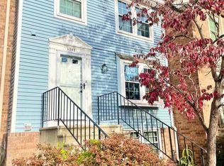 5302 Harbor Court Dr, Alexandria, VA 22315
