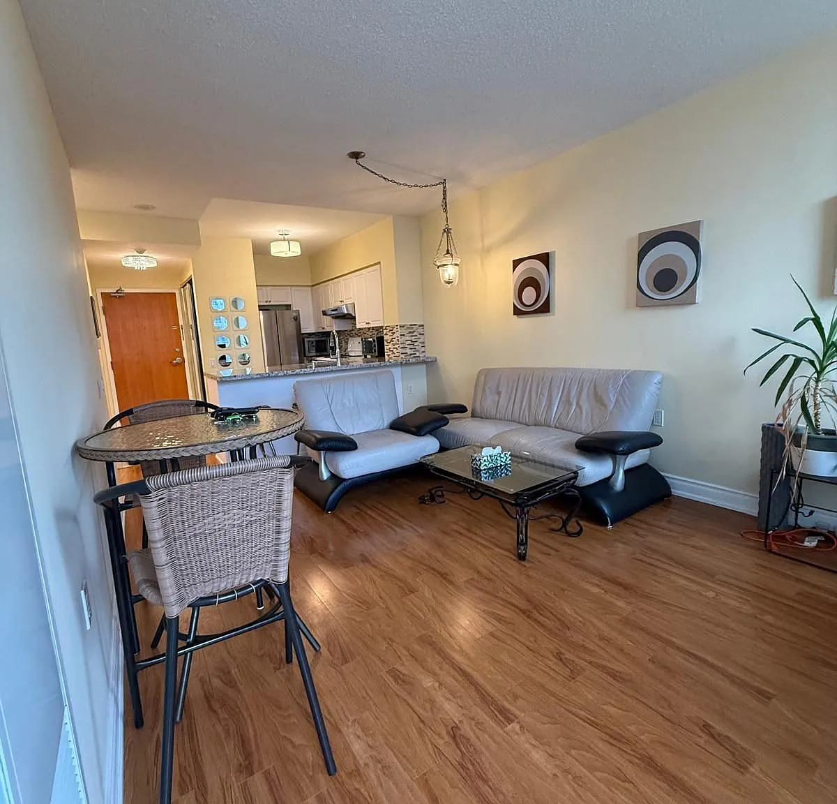 1 bed, $2,300 — Photo 2
