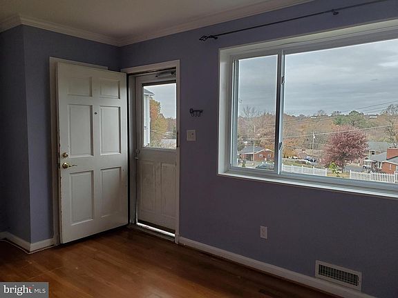 3rd image of 6101 Afton Ct