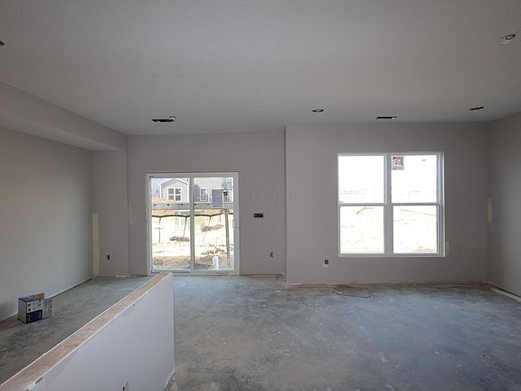 5th image of 5618 Dutch Ln