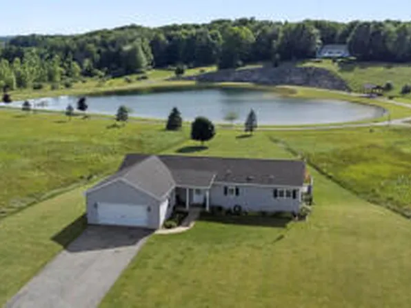 18601 Sunrise Ln, Big Rapids, MI 49307