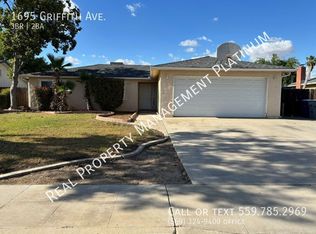 1695 Griffith Ave, Clovis, CA 93611