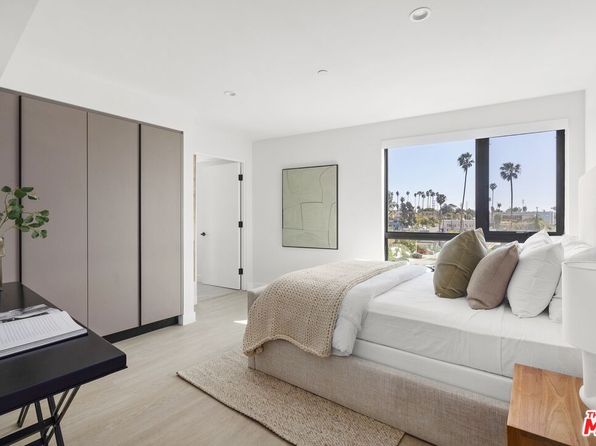 4506 Dockweiler St #302, Los Angeles — photo 1