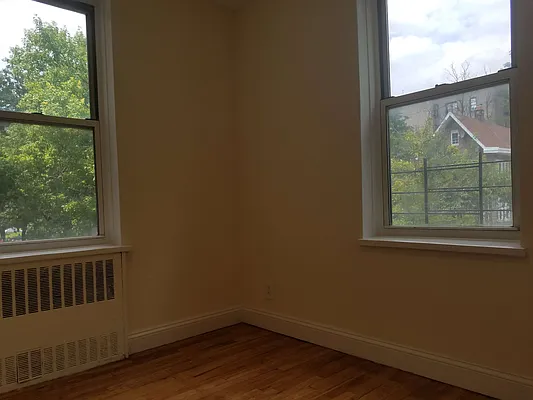 Sold by Gerard Desgranges Realty | media 27