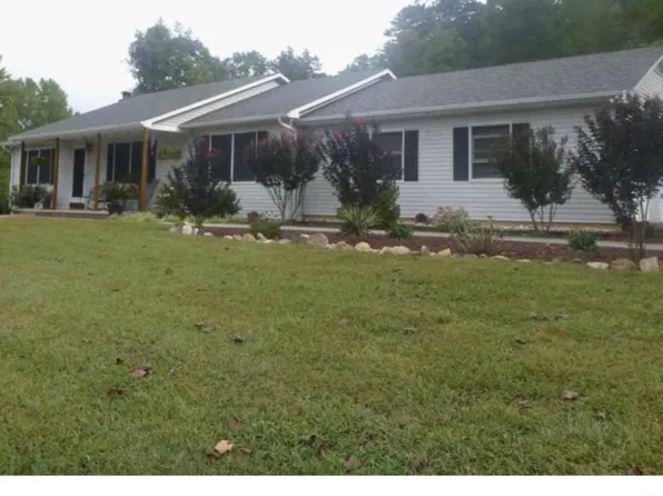 8642 Narrow Passage Rd, Eagle Rock, VA 24085