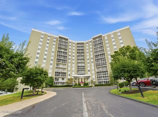 5100 Us Highway 42 APT 1112, Louisville, KY 40241
