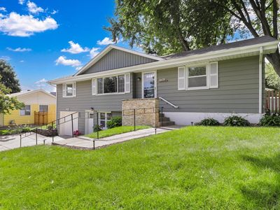8429 Meadow Lake Rd E, Minneapolis, MN, 55428