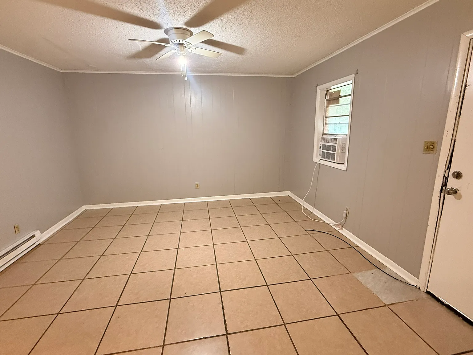 1600 Brentwood Drive - 108 — Photo 4