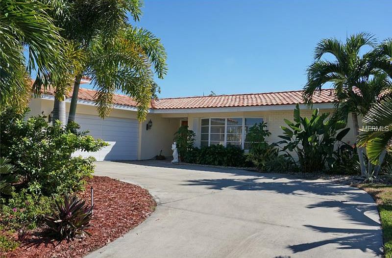 1st image of 435 Sorrento Ct