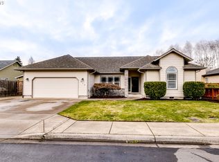 615 Edwards Dr, Eugene, OR