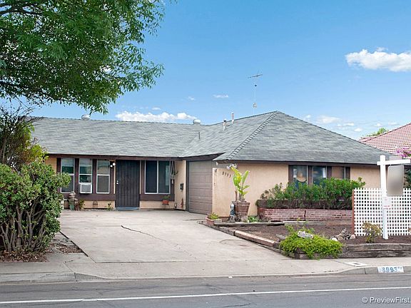 2nd image of 8993 Gold Coast Dr
