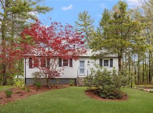 11 Laurel Dr, Glocester, RI 02814