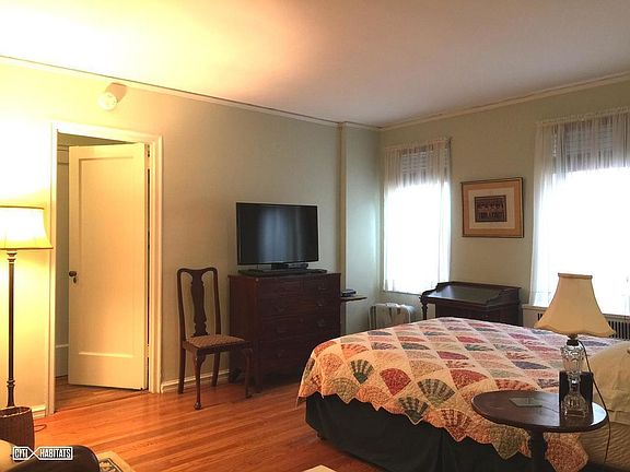 4th image of 75 Bank St APT 6Q