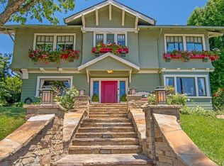 602 N Bel Aire Dr, Burbank, CA 91501