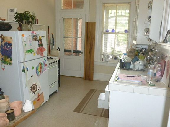 4th image of 100 N Colonial Ave APT 5