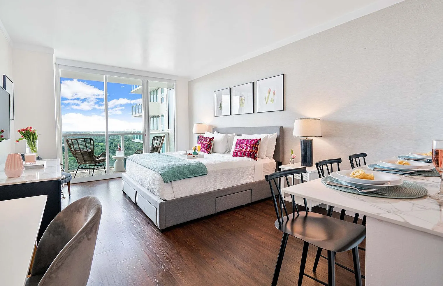 Studio, 1.0 bath, 419 sqft, $3,590 — Photo 1