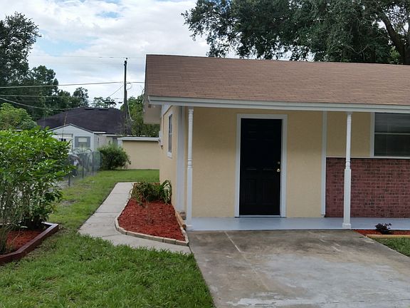 EAST SIDE YARD