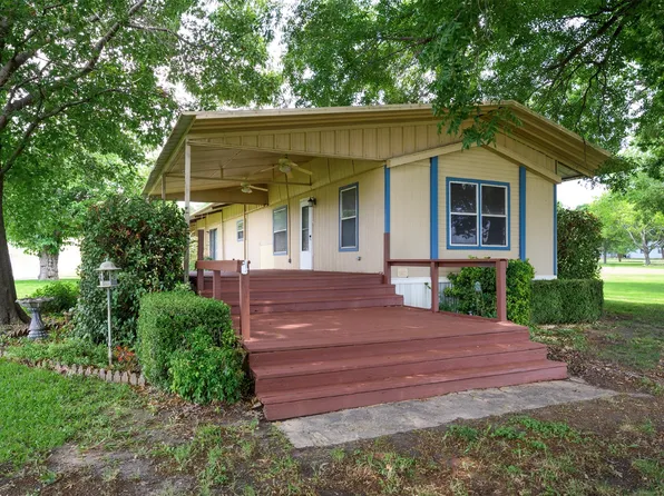 333 Private Road 1520, Bridgeport, TX 76426