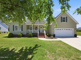 1129 Coral Reef Drive, New Bern, NC 28560
