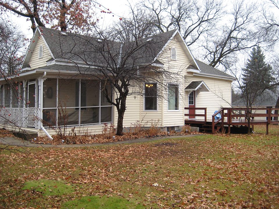 Front of House 524 7th St. Staples