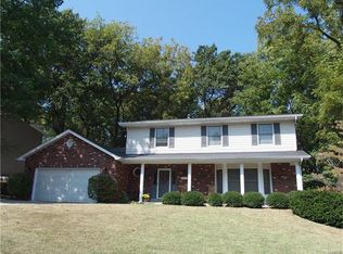 1017 Picardy Ln, Saint Charles, MO