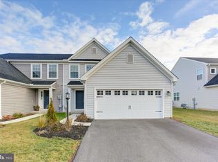 7448 Saint Patrick Ct, Abbottstown, PA 17301