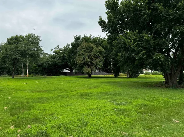 0 McNair St, Halstead, KS 67056