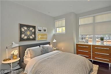 5th image of 1700 Clarendon Blvd