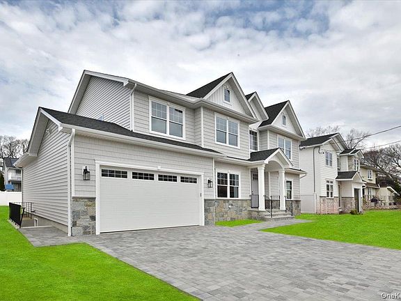 2nd image of 57 Maeder Avenue