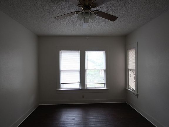 4th image of 808 S Robertson Ave #D