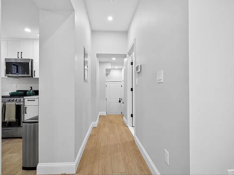 174 Salem St #3 — Photo 7