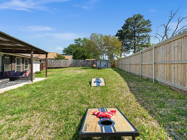 10801 Harvestwood Dr — Photo 29
