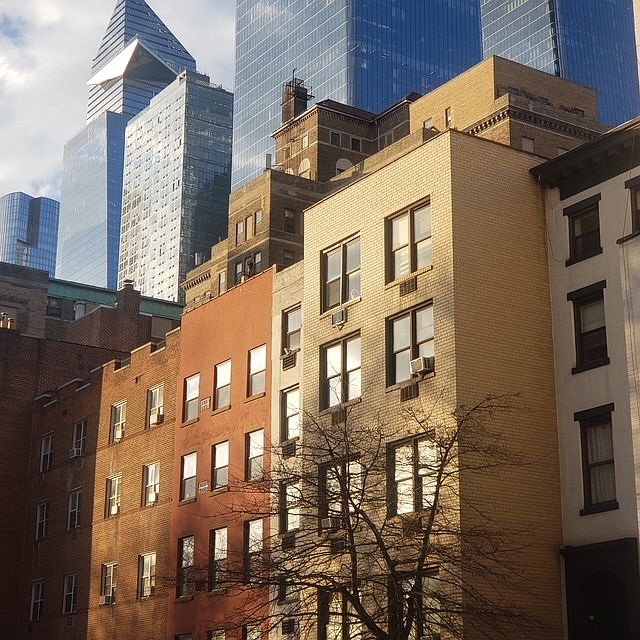 Building Photo 4