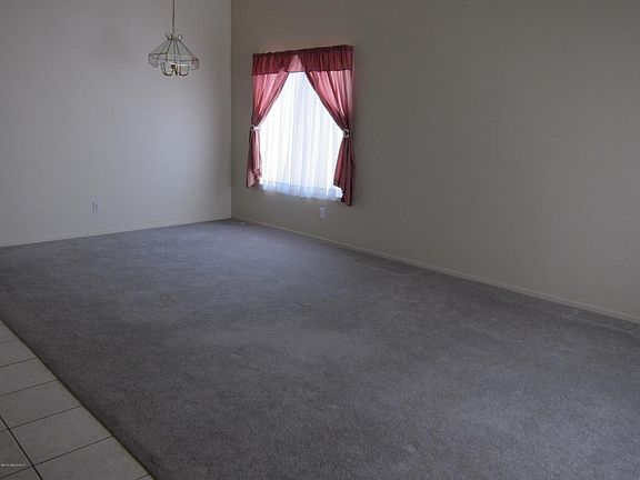 4th image of 3125 Jacklin Ave