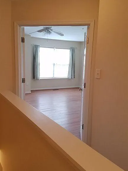 5208 Duke Ct — Photo 7