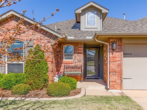 3rd image of 9605 Wessex Dr