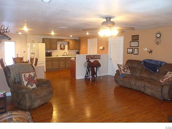 4th image of 3559 Madison 404 St #404