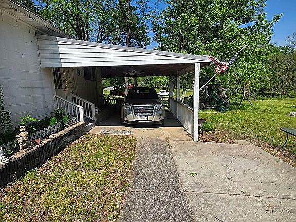 5th image of 4455 Pond Creek Rd