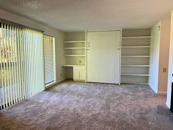 5th image of 929 Fulton Ave APT 440