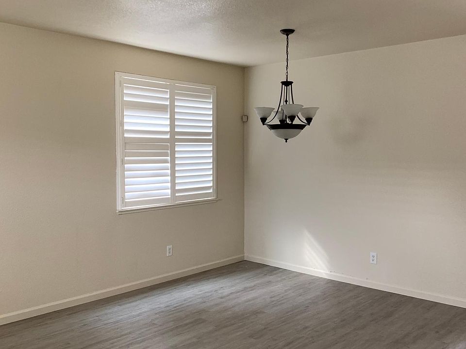 1st image of 2623 Keyser Dr