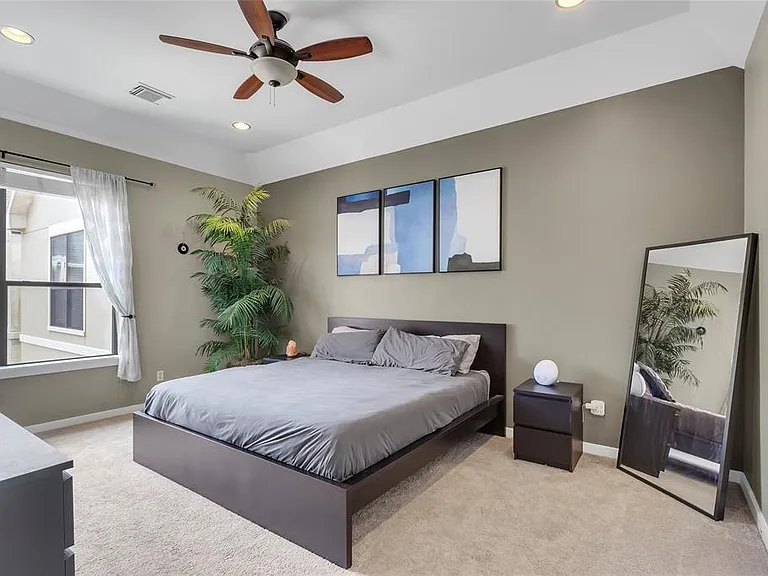 4303 Rose St — Photo 10