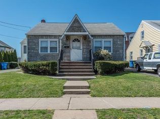 313 Oak Ave, Woodbridge, NJ 07095